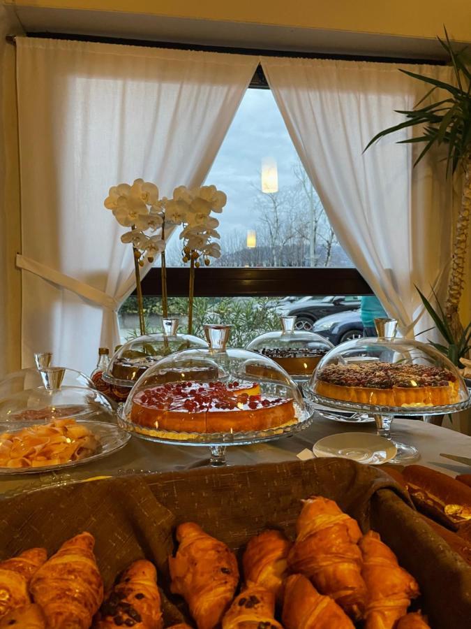 Il Vecchio Borgo Relais Otel Como Dış mekan fotoğraf